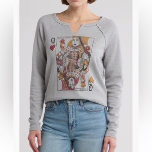 Lucky Brand Women's Gray Queen of Hearts Long-Sleeve Top